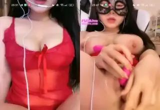 Bé Ngọc siêu múp móc lồn điêu luyện phun nước đầym